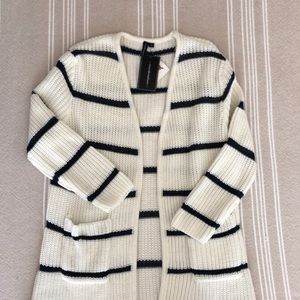 Open front cardigan sweater (moon & Madison)